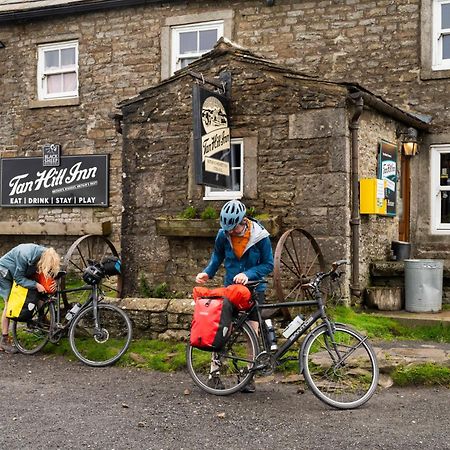 The Tan Hill Inn Keld Exterior foto