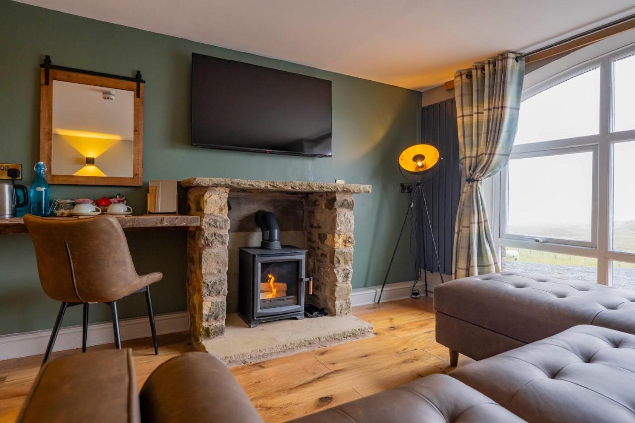 The Tan Hill Inn Keld Exterior foto